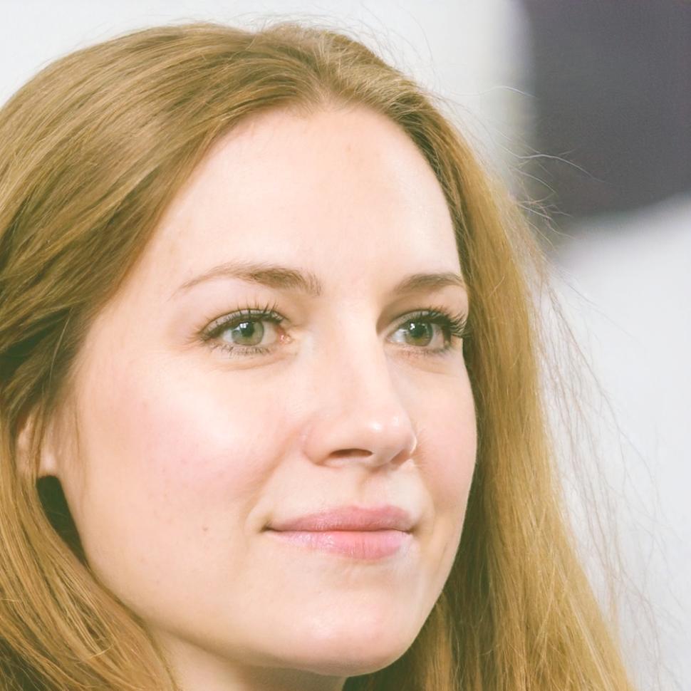 Marlene Kühnert, Gründerin von Valonirexaro